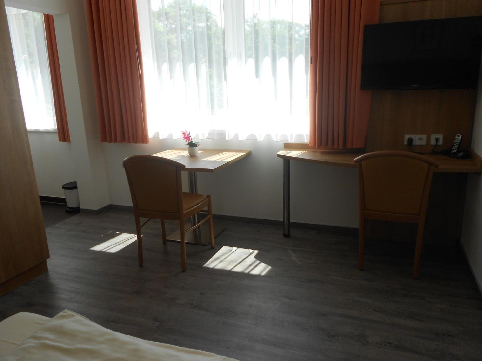 Apartment-Pension Schwalbennest Herzogenaurach Cameră foto