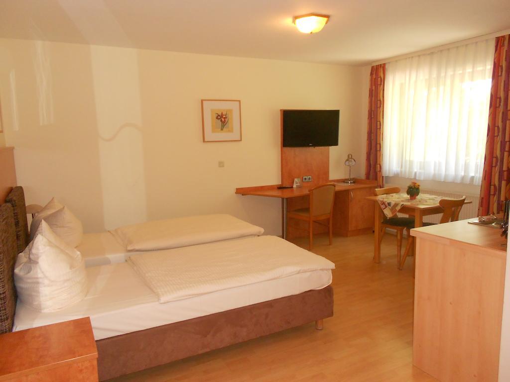 Apartment-Pension Schwalbennest Herzogenaurach Cameră foto